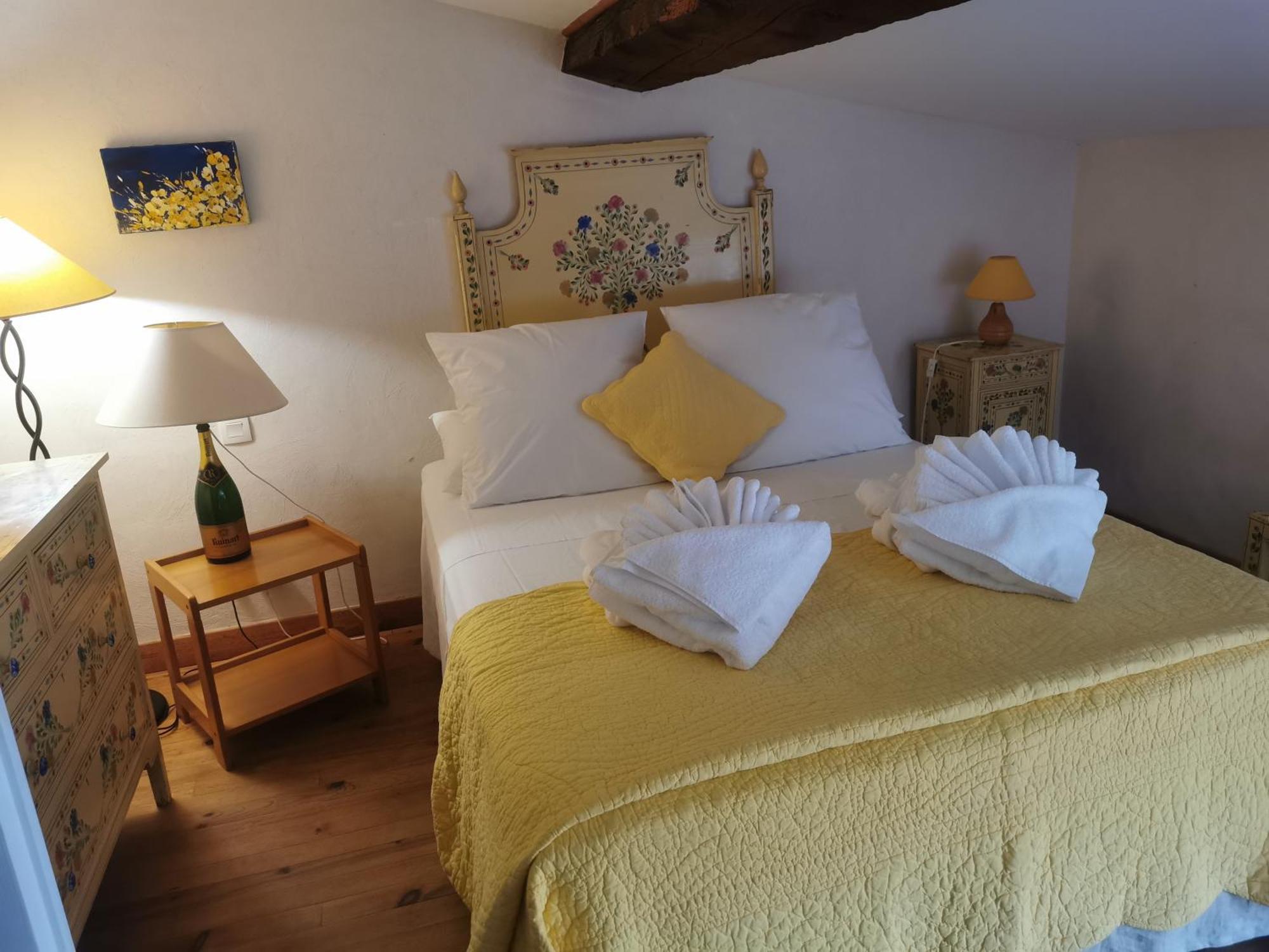 Le Cellier De Beaulieu, Au Pied De La Cite, Maison De Vacances Avec Climatisation Et Jacuzzi Carcassonne Eksteriør billede